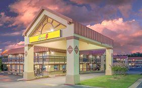 Super 8 By Wyndham Tulsa - Route 66